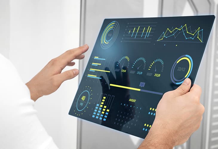 جمع آوری و تحلیل داده های مشتریان