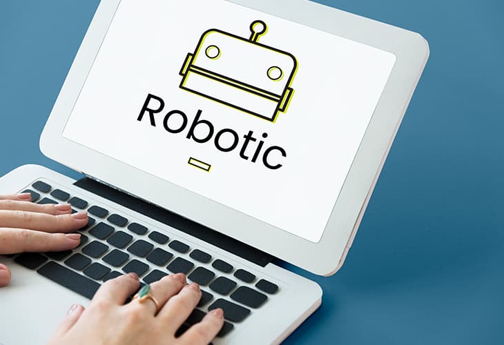 مزایای چت‌بات‌ها برای پشتیبانی ۲۴ ساعته