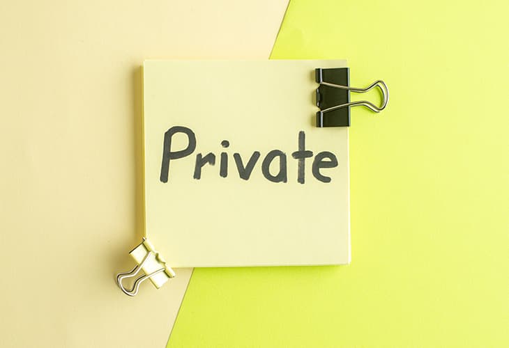 حفظ حریم خصوصی یکی از چالش_های تحلیل تعاملات چت بات و راه_حل_ها