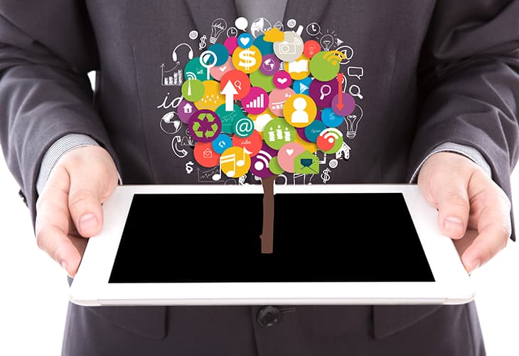 جمع‌آوری و تحلیل بازخورد کاربران در لحظه