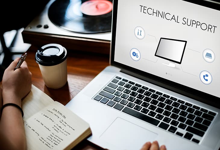 مزایای استفاده از چت‌بات در پشتیبانی فنی