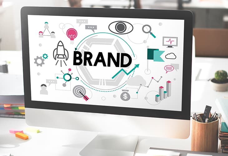 نقش چت بات در تبدیل مشتریان به ترویج‌کنندگان برند