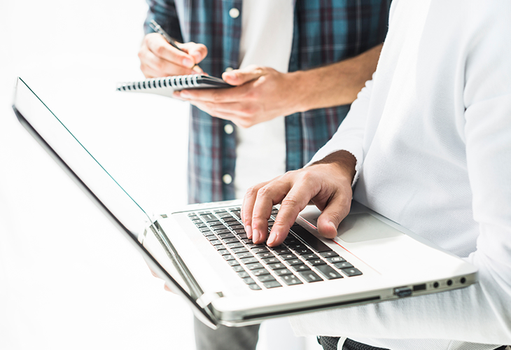 چطور گفت‌وگوی هوشمند را در سایت خود پیاده کنیم؟