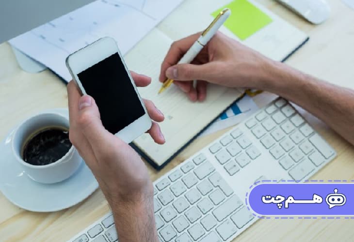 چطور چت_بات می_تواند تجربه_ای شخصی_سازی_شده با پیشنهاد محتوای مرتبط ایجاد کند؟