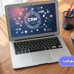 چت‌ بات متصل به  CRM